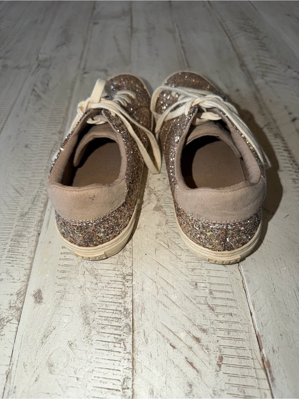 Old Navy Women’s Size 6 Glitter Sneakers - Taupe - Picture 3 of 6